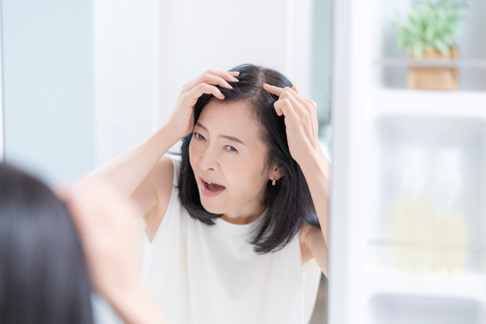 美容師が教える！女性の抜け毛を予防する6つの対策