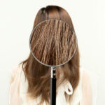 髪のうねりの5つの原因｜ヘアスタイルをキープするための秘策を解説