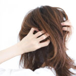 髪がうねるようになったら見直すべき5つのこと｜対策を知って予防＆改善！